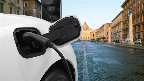 European Views on Chinese Electric Vehicles: Cautious or Optimistic?