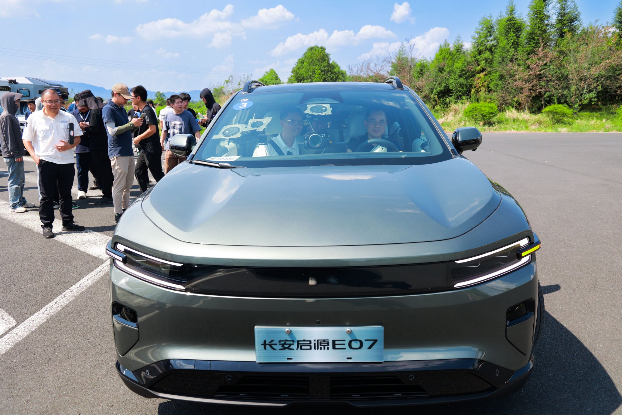 Changan Unveils Five Innovative Models at Live Test Event Ahead of 2024 Auto Show