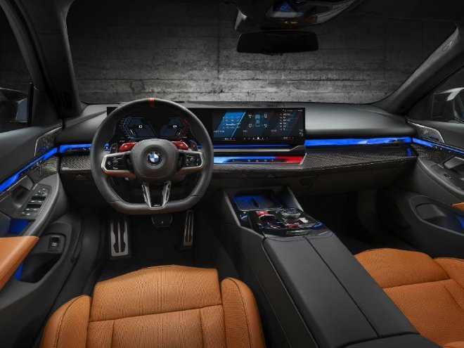 BMW Unveils 13 New Models at Chengdu Auto Show: Driving Pleasure Redefined