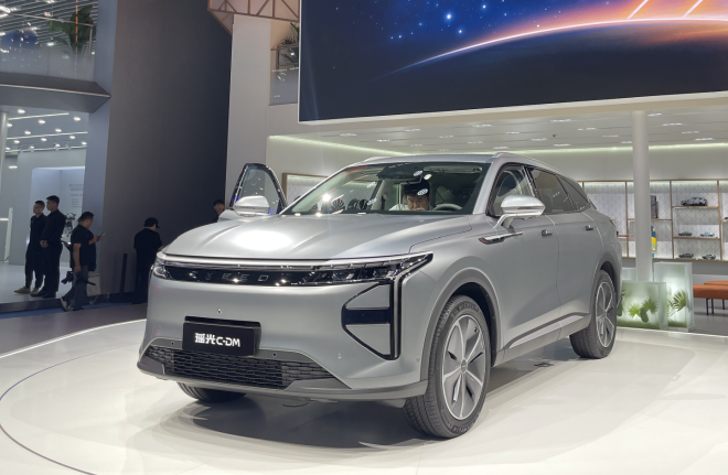 Discover the Future: Xingtu Yaoguang C-DM Electric SUV Launch at Chengdu Auto Show