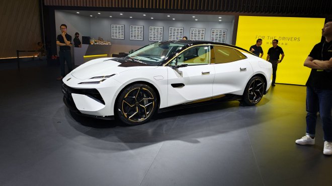 Lotus Unveils Exclusive EMEYA Lineup at Chengdu Auto Show 2024