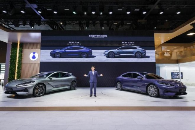 Chengdu Auto Show Highlights: Tengshi & Denza Unveil Innovative EVs