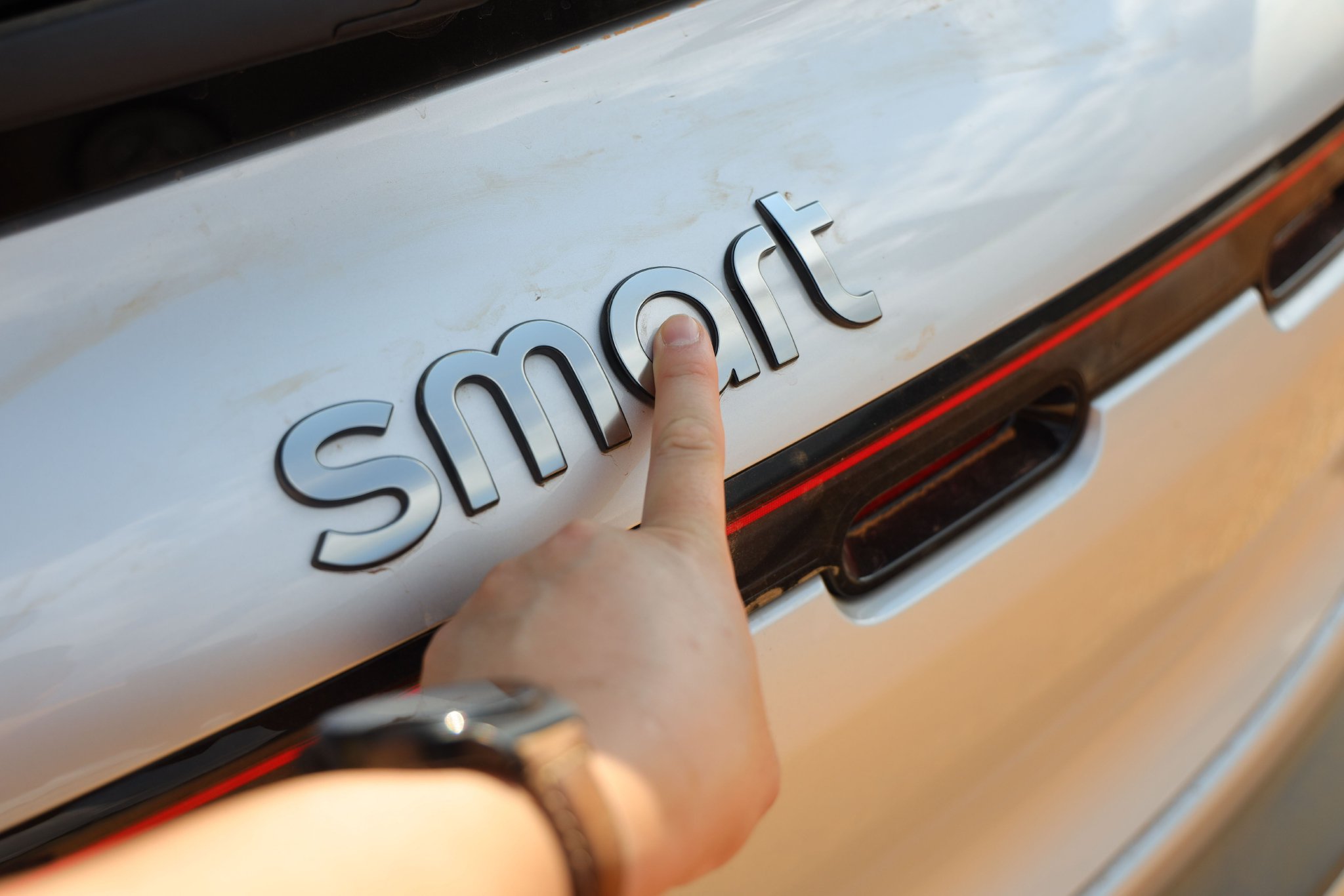 Discover the Smart #5: Luxury Mid-Size SUV for Urban & Outdoor Adventures