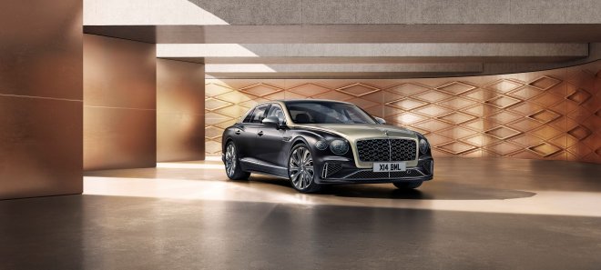 Discover the Luxurious New Bentley MULLINER Models: Performance & Customization