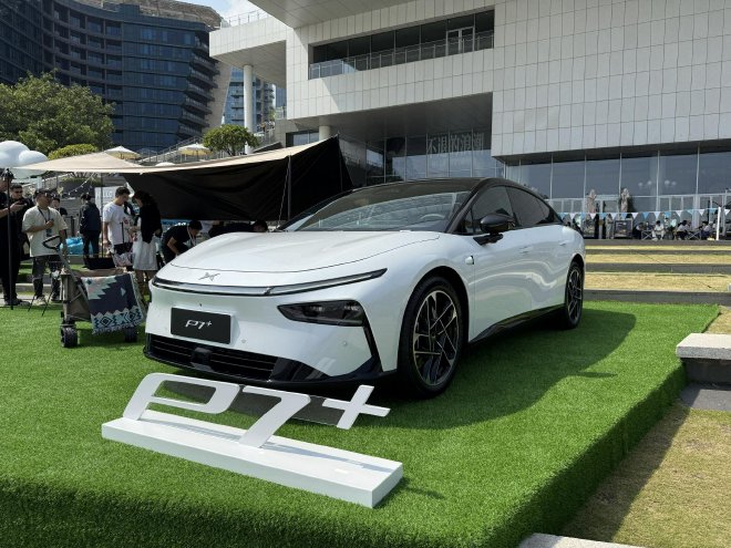 Xpeng P7+: Unveiling the Next-Gen Autonomous Driving Sedan