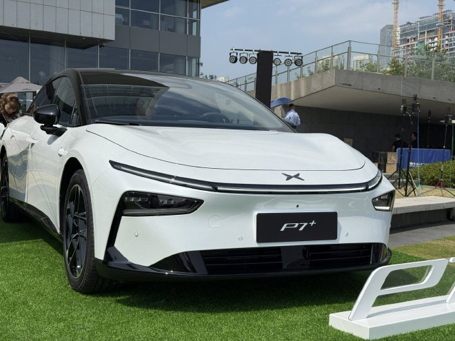 Xpeng P7+: Unveiling the Next-Gen Autonomous Driving Sedan