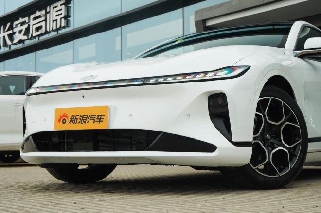 Discover the 2025 Changan Qiyuan A07: Elegance Meets Electric Performance