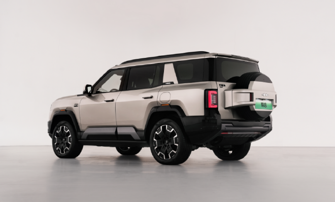 Reserve the Futuristic Pangcheng Leopard 8 SUV: Starting at 400,000 Yuan!