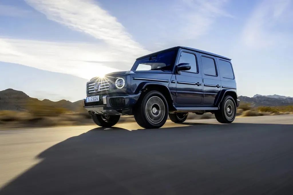 Discover the Hottest Boxy SUVs: Trends, Specs, and Prices for Young Buyers