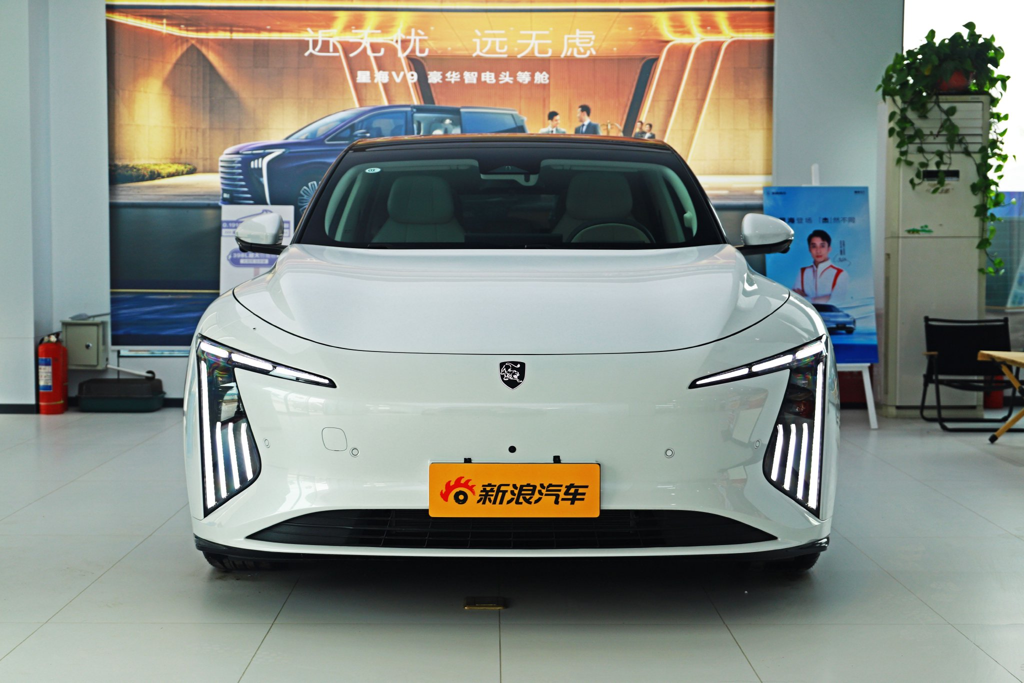 Discover the Stylish and Affordable Xinghai S7 New Energy Sedan