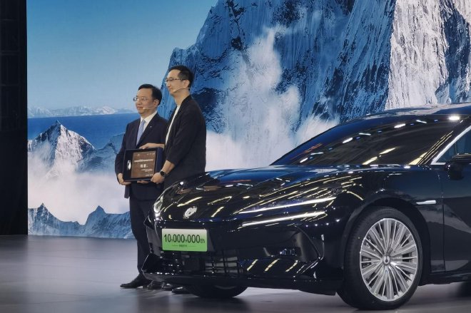 BYD Celebrates 30 Years: Milestones in New Energy Vehicle Innovation