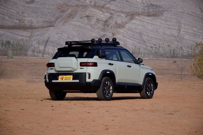 Discover the Geely Cowboy: Affordable Lightweight Off-Road SUV Launch