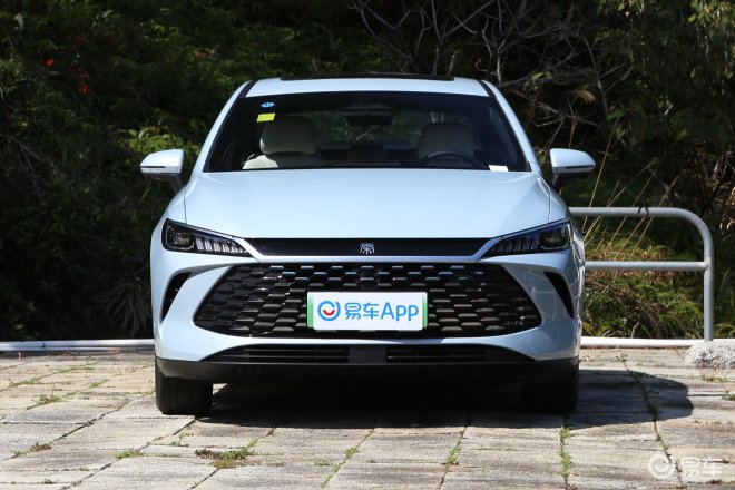 2025 BYD Qin PLUS: Smart Driving, Stylish Design, and Unbeatable Price