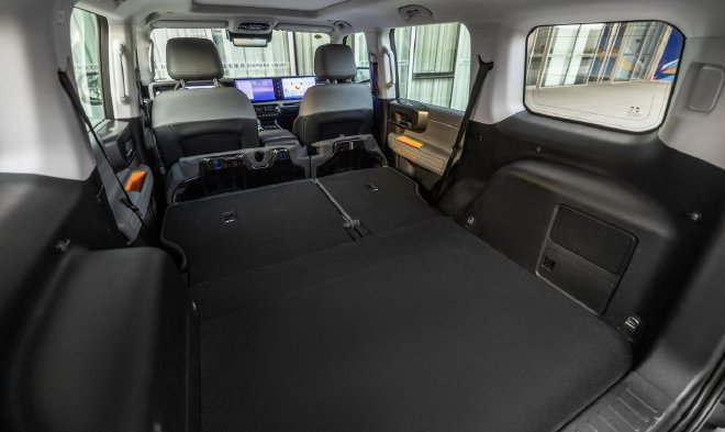 Discover the BJ40 Range Extender: The Ultimate Hybrid SUV for Off-Roading