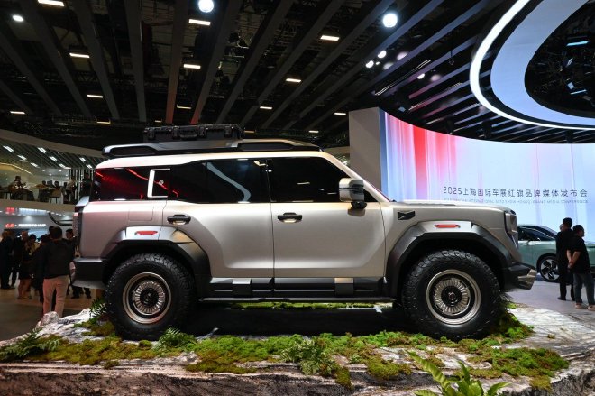 Shanghai Auto Show 2025: Hongqi Unveils Electric SUVs & Luxury Off-Roaders