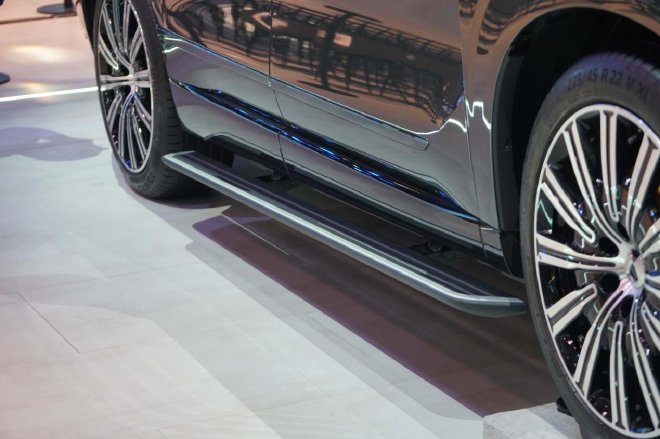 Discover the Tengshi N9: The Ultimate Flagship SUV at Shanghai Auto Show 2025