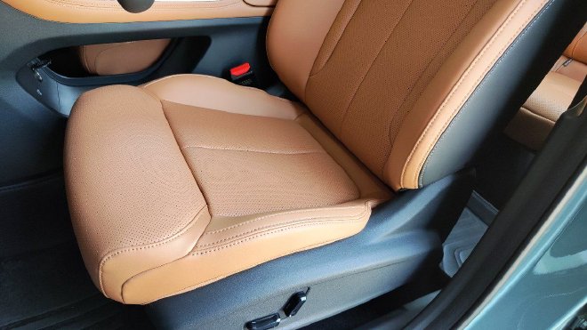 Geely's Boyue L: The Smart SUV Redefining Family Travel in 2023
