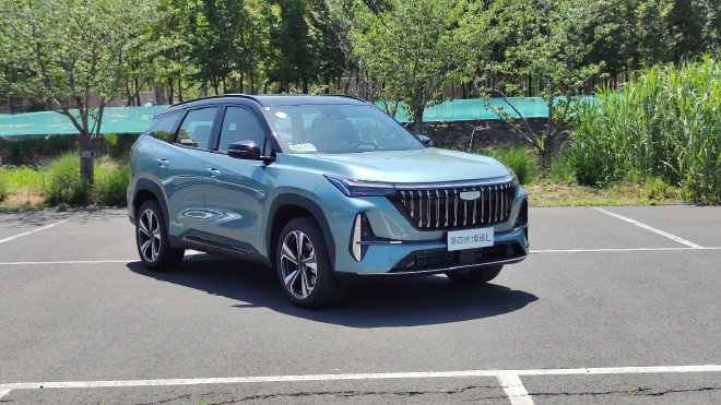 Geely's Boyue L: The Smart SUV Redefining Family Travel in 2023
