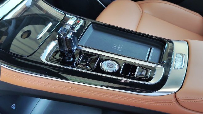 Geely's Boyue L: The Smart SUV Redefining Family Travel in 2023