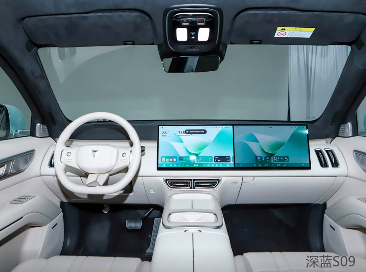 2025 SUV Showdown: Deep Blue S09 vs. Wanjie M8 for Large Families
