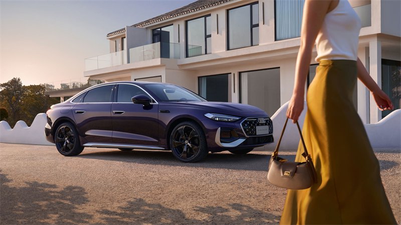 FAW Audi Unveils A5L & Q5L: Luxury Redefined at Shanghai Auto Show