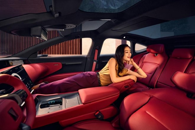Avita 12 Launch: Luxury Electric SUV with Advanced Tech & Competitive Pricing