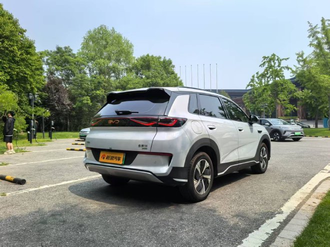 Discover the BYD Sea Lion 05EV: The Ultimate Family SUV Under 100K Yuan!