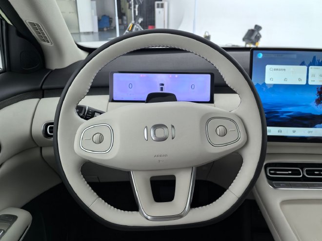 Discover the Stylish Changan Qiyuan New Q05: Space, Tech & Safety Upgrades