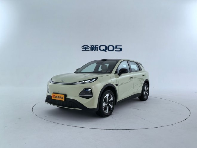 Discover the Stylish Changan Qiyuan New Q05: Space, Tech & Safety Upgrades