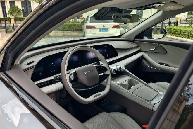 Discover the Xingtu Yaoguang C-DM Global Edition: Style Meets Efficiency