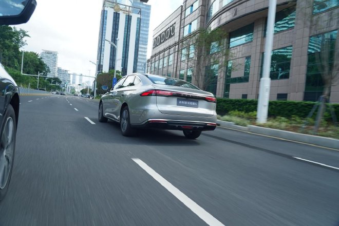 Discover the Geely Galaxy Star 6: The Ultimate Family Electric Sedan
