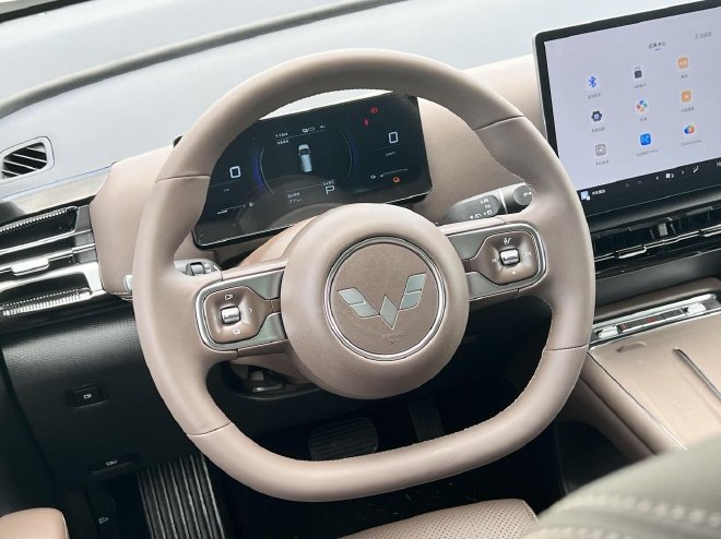 Wuling Starry Sky 730: Affordable High-End MPV with Three Power Options