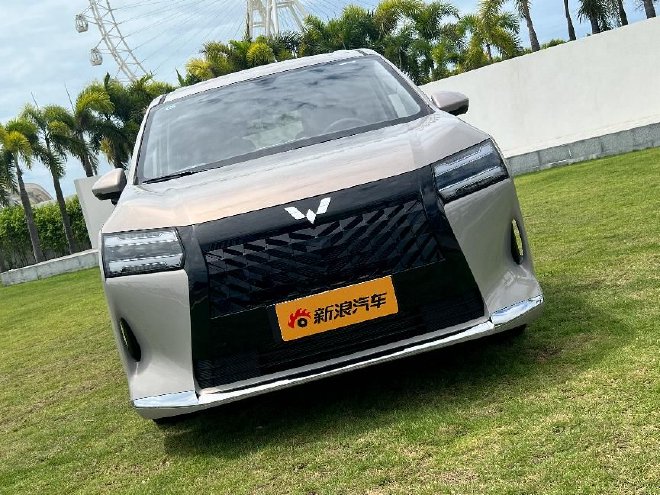 Wuling Starry Sky 730: Affordable High-End MPV with Three Power Options
