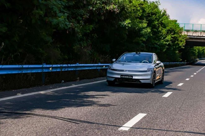 Changan Qiyuan A06: The Ultimate Family Electric Sedan for Comfort & Performance