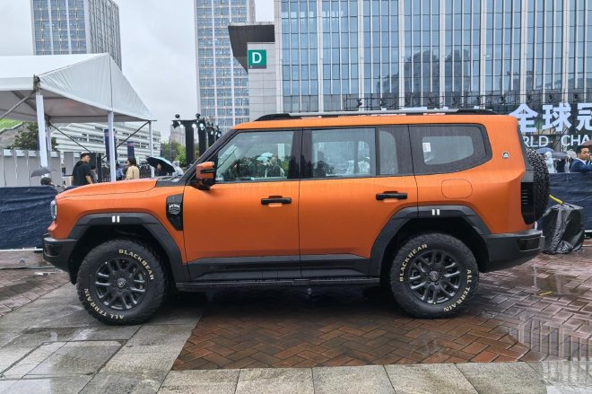 Zongheng G700: The Ultimate Luxury Electric Hybrid Off-Road SUV