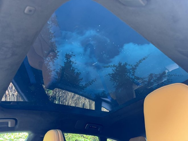 Discover the All-New Zeekr 001: Luxury EV with Cutting-Edge Features