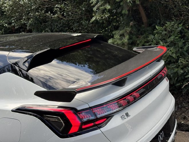 Discover the All-New Zeekr 001: Luxury EV with Cutting-Edge Features