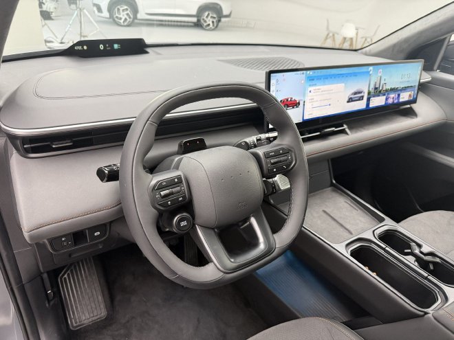 Discover the Beijing Hyundai EO: Stylish Electric SUV Starting at 130,000 Yuan