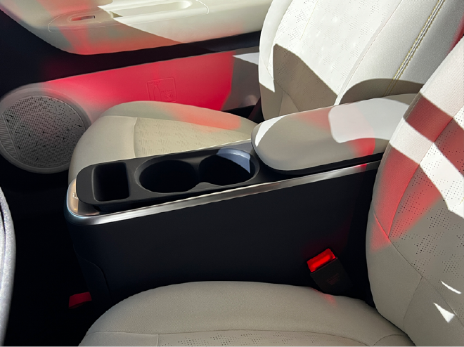 Discover the Aishang A100C: The Stylish New Micro Car Revolutionizing EVs