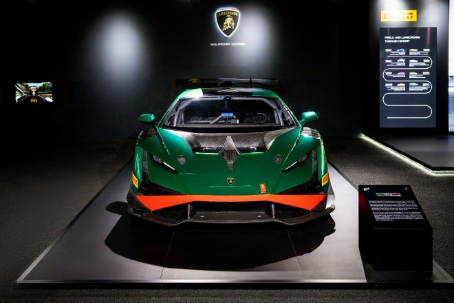Lamborghini Celebrates 20 Years in China with Iconic Models & Innovations