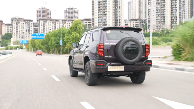 Discover the New Tank 400: Smart Off-Roading with Style and Power