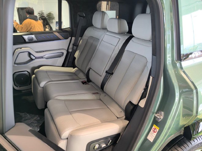 Explore the Upgraded Leopard 5 & 8: Rugged SUVs with Enhanced Features