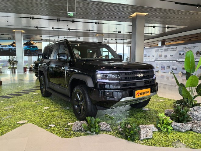 Explore the Upgraded Leopard 5 & 8: Rugged SUVs with Enhanced Features