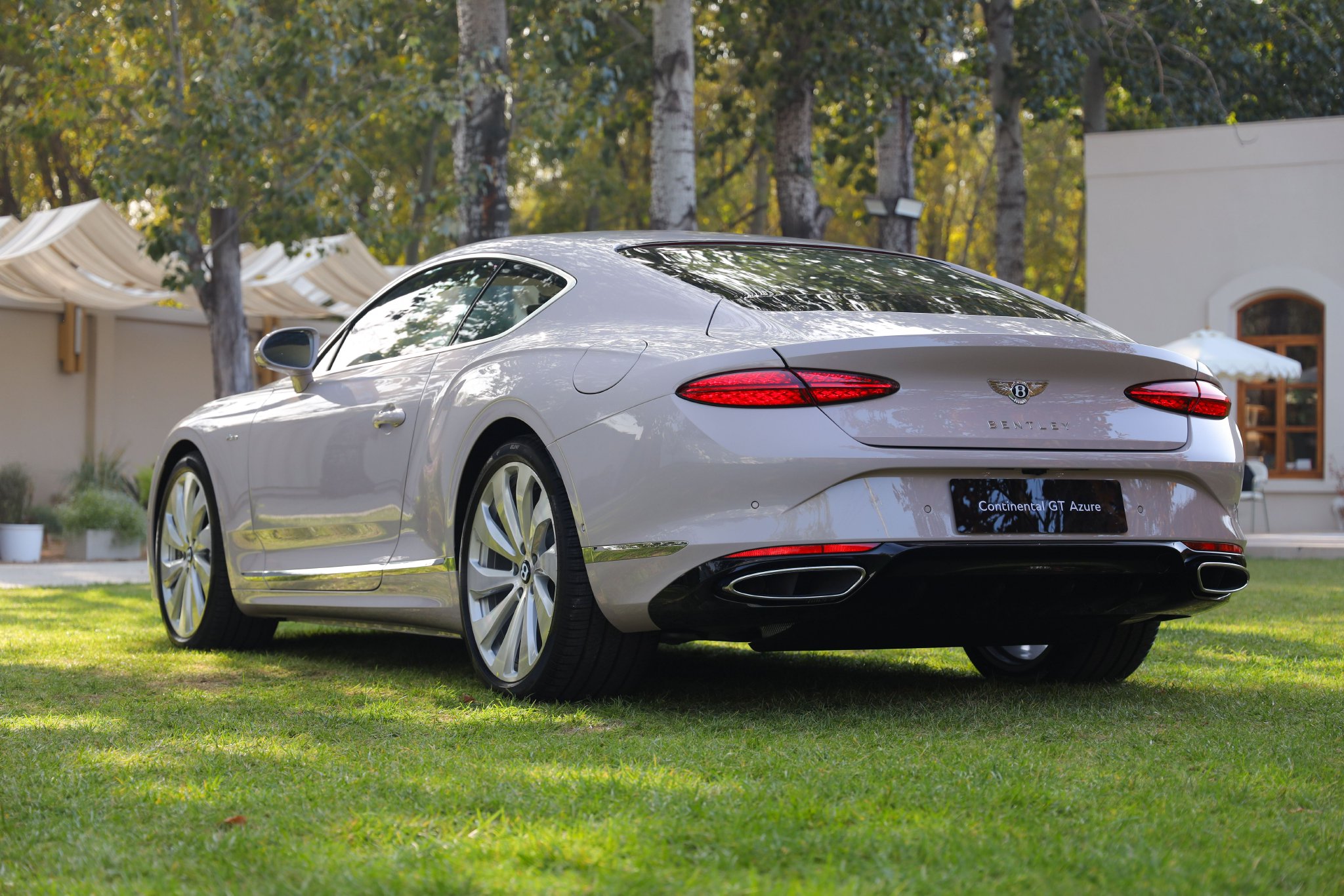 Discover the Luxurious Bentley Continental GT Azure: Performance Meets Elegance