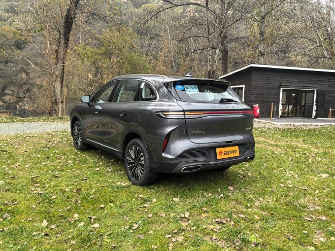 Discover the Fifth-Generation Chery Tiggo 8: Performance Meets Style