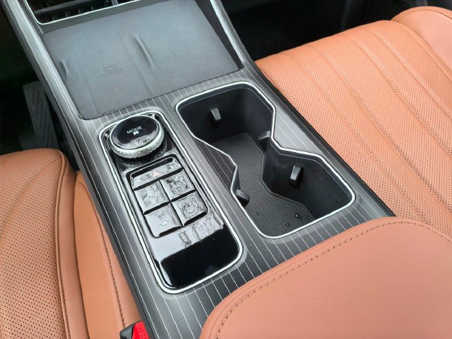 Discover the Fifth-Generation Chery Tiggo 8: Performance Meets Style